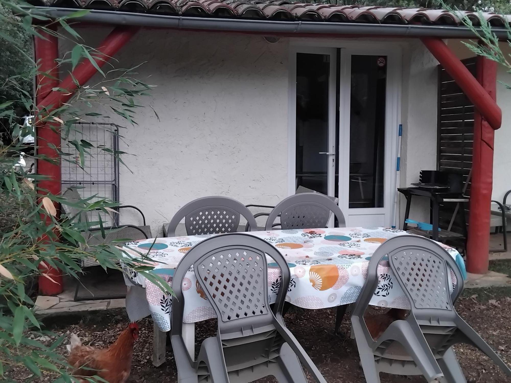 Maisonnette Pour Detente Ou Travail Apartment Saint-Aubin-de-Nabirat